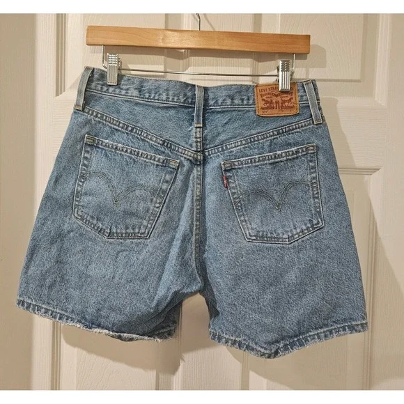 Levi's 501 Mid Thigh Denim Shorts Women's 28 High Rise Button Fly Light Wash - Picture 5 of 7